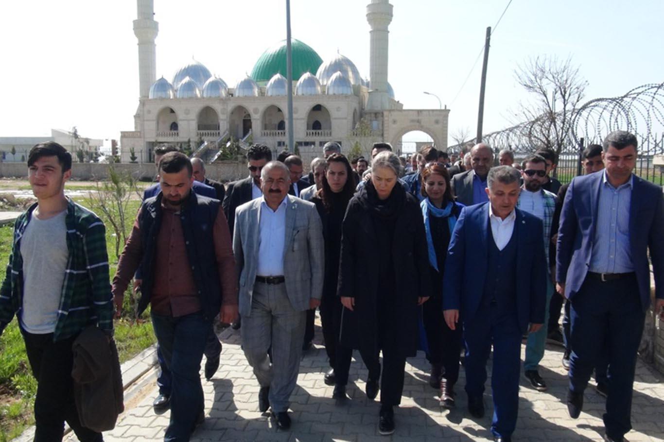 "GAP suluma kanalları geldikten sonra Mardin tarımıyla güçlenecektir" "GAP suluma kanalları geldikten sonra Mardin tarımıyla güçlenecektir"